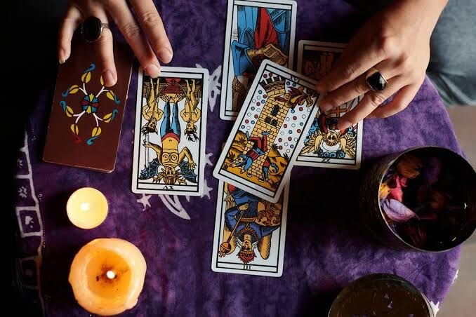 Tarot Falı Nedir? Nasıl Bakılır ve Nasıl Yorumlanır?